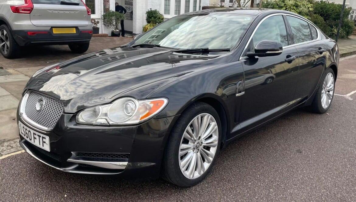 2010 Jaguar XF